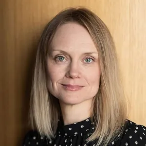 Head and shoulders photo of Linda Freiner.